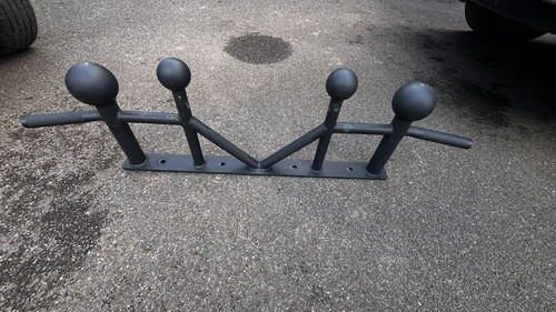 Mounted pull bar with - bar,